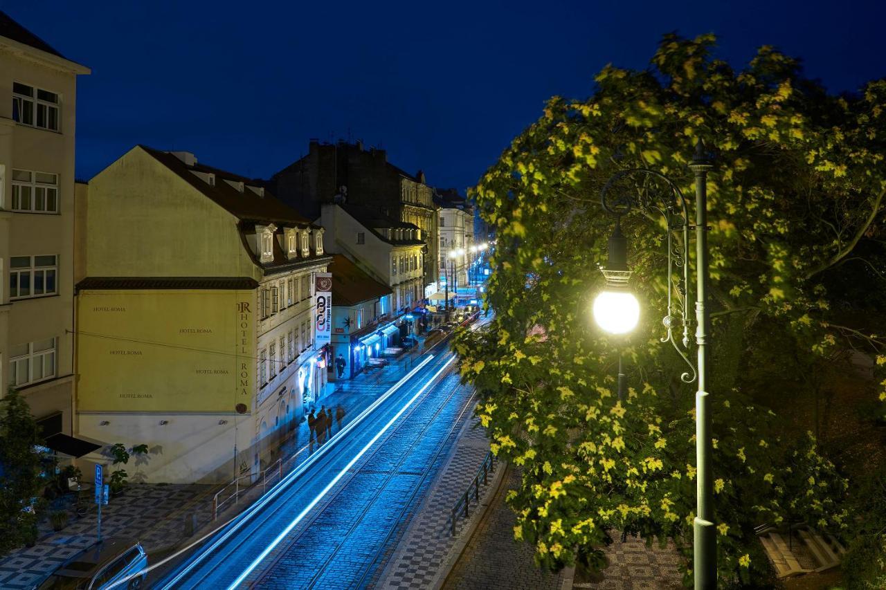 Downtown Suites Mala Strana Prag Exterior foto
