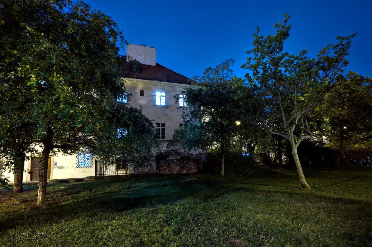 Downtown Suites Mala Strana Prag Exterior foto