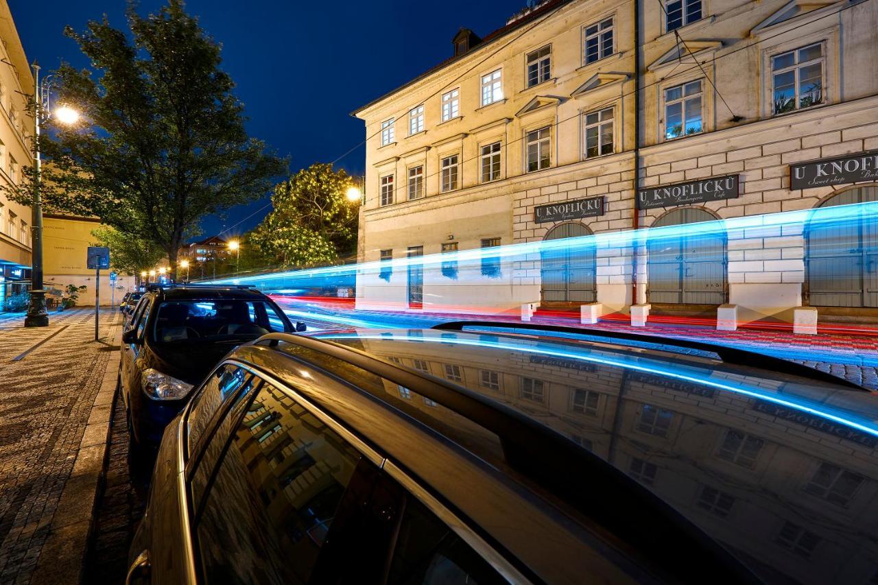 Downtown Suites Mala Strana Prag Exterior foto